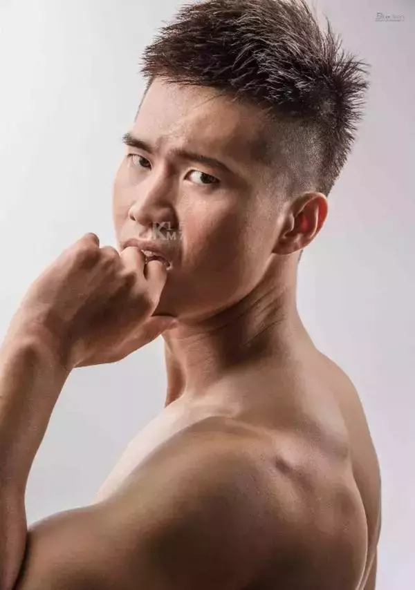 Whoseman 6 小野私人教練-藝術全見版