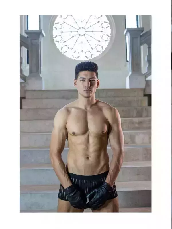 HiMM 10