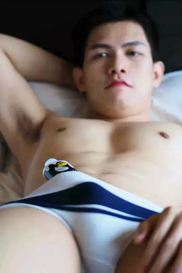 Peaw 1 泰國模型為您的樂趣