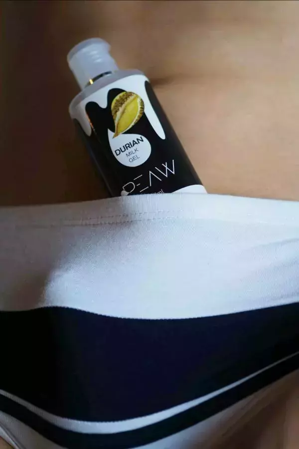 Peaw 1 泰國模型為您的樂趣