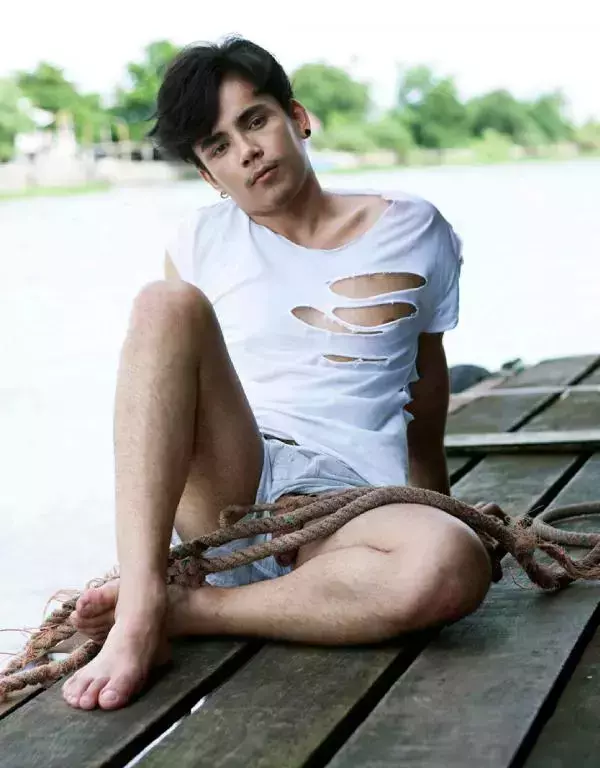 MAN OMG 7 - JOEY RAINING BOY