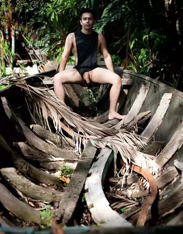 MAN OMG 7 - JOEY RAINING BOY