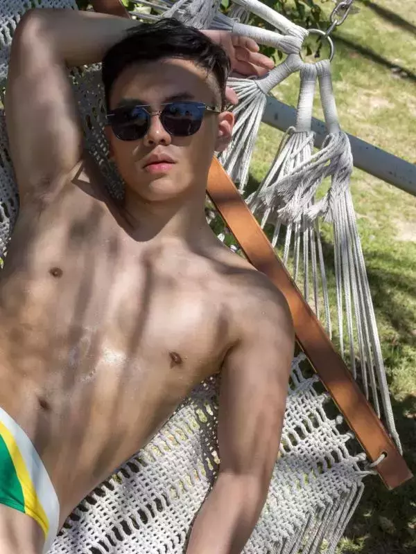 HiMM 9