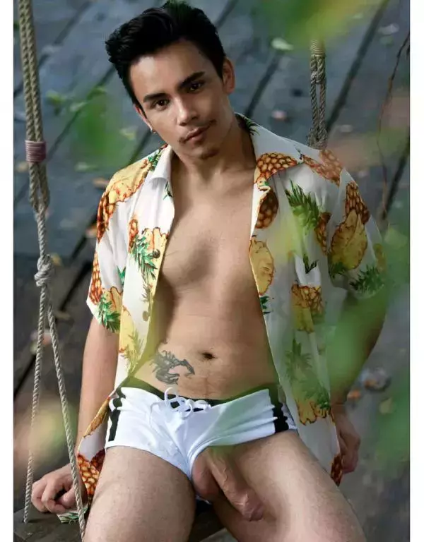 MAN OMG 7 - JOEY RAINING BOY