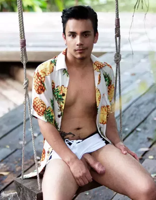 MAN OMG 7 - JOEY RAINING BOY