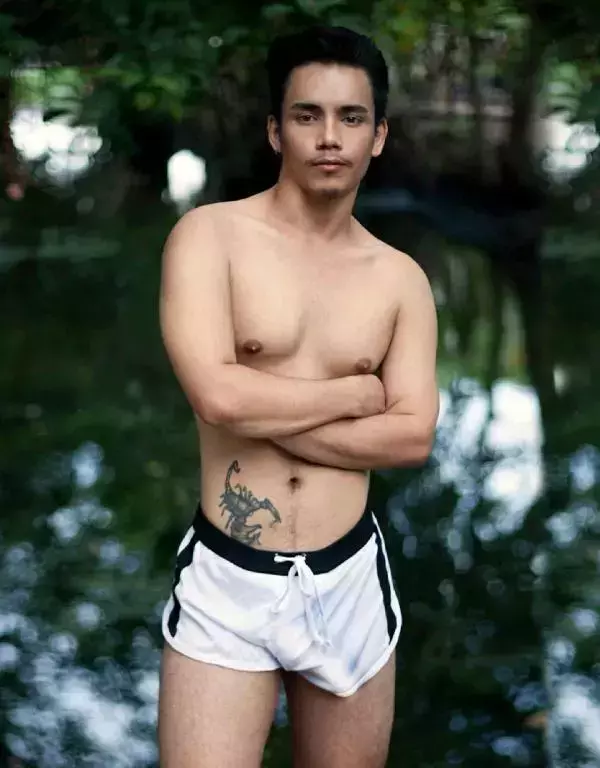 MAN OMG 7 - JOEY RAINING BOY