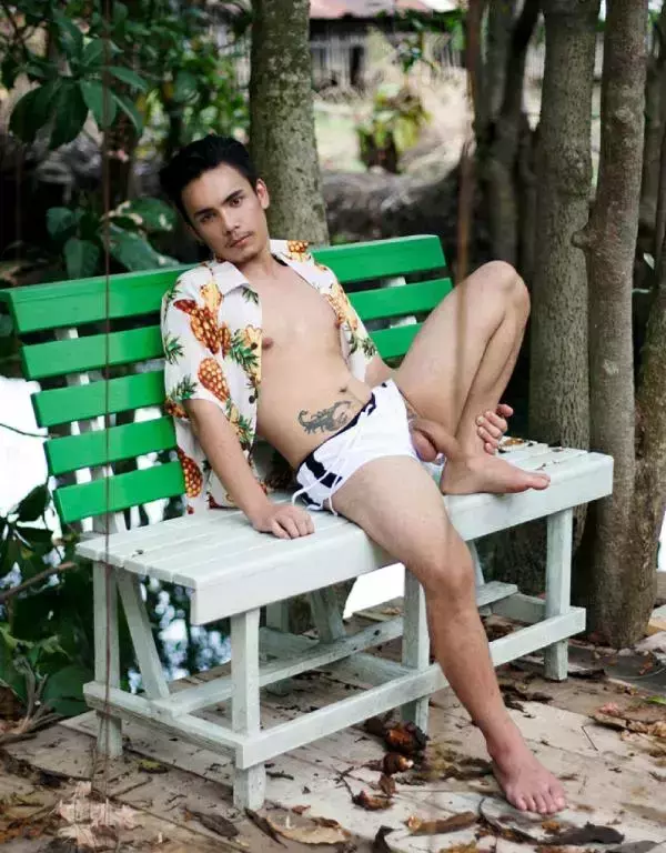 MAN OMG 7 - JOEY RAINING BOY