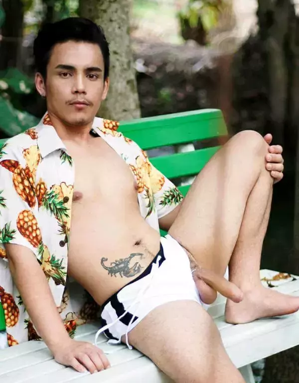 MAN OMG 7 - JOEY RAINING BOY