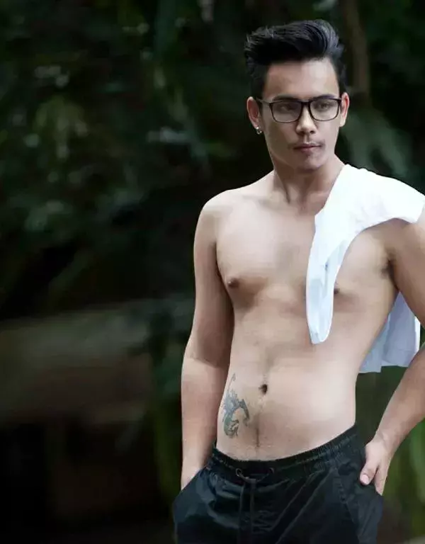 MAN OMG 7 - JOEY RAINING BOY