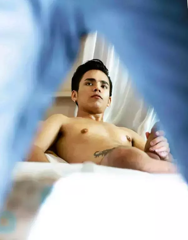 MAN OMG 7 - JOEY RAINING BOY