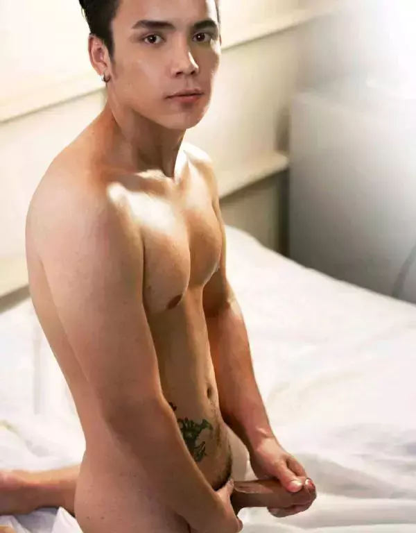MAN OMG 7 - JOEY RAINING BOY
