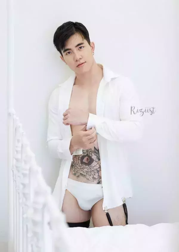 RiZiist MaGazine 09 | KnoW
