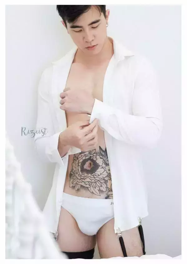 RiZiist MaGazine 09 | KnoW