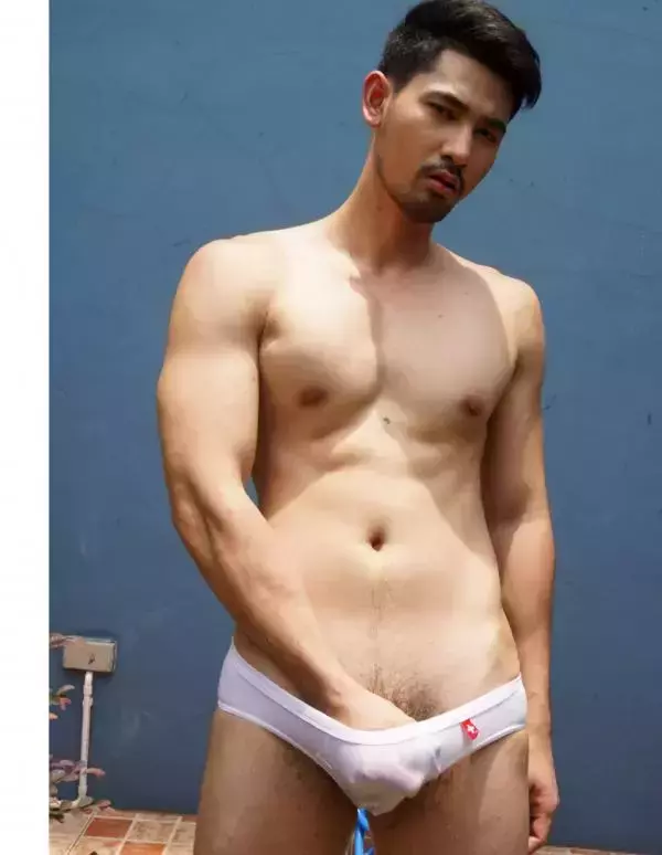 Touch My Body 01 | Rome Panupong