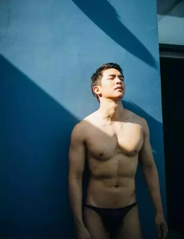 MA man | Issue 02 - Gun & HacK