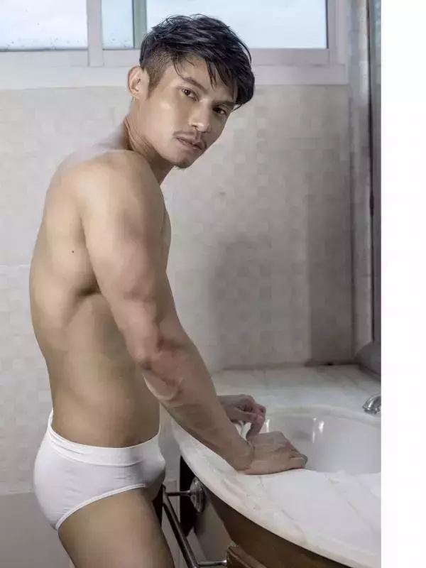 HiMM 4