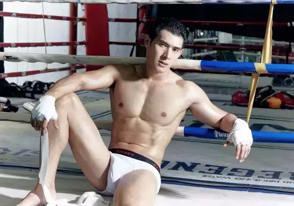 naGUY 17 正宗泰拳 真男人 圖吉姆