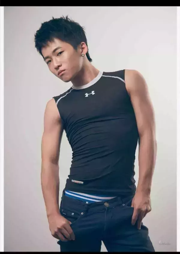 [PHOTO SET] Whoseman 1 吳敵警長來囉~~~我的靴子裡有蛇!!!