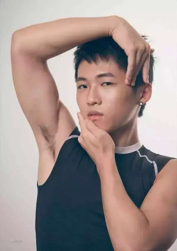 [PHOTO SET] Whoseman 1 吳敵警長來囉~~~我的靴子裡有蛇!!!