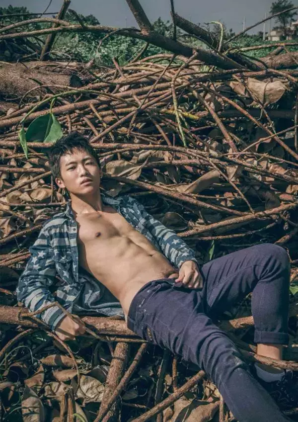 [PHOTO SET] Whoseman 1 吳敵警長來囉~~~我的靴子裡有蛇!!!