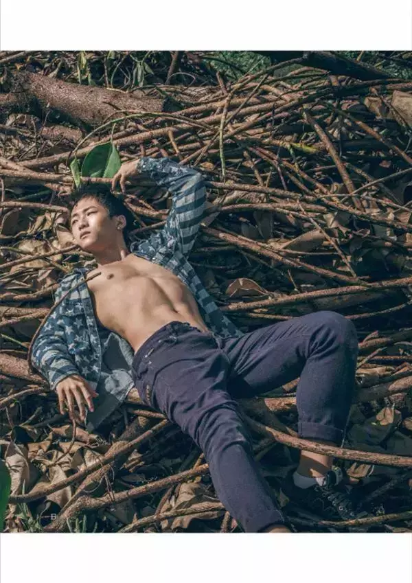 [PHOTO SET] Whoseman 1 吳敵警長來囉~~~我的靴子裡有蛇!!!