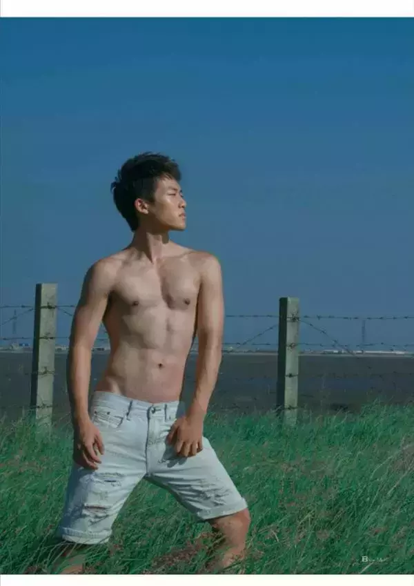 [PHOTO SET] Whoseman 1 吳敵警長來囉~~~我的靴子裡有蛇!!!