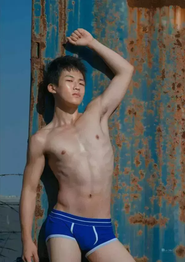 [PHOTO SET] Whoseman 1 吳敵警長來囉~~~我的靴子裡有蛇!!!