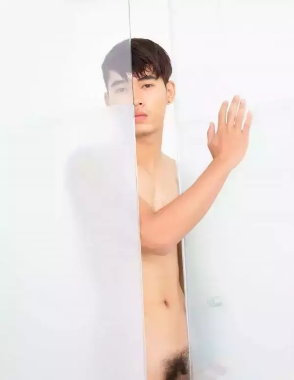 Menluscious Issue 01 | Ron Charron