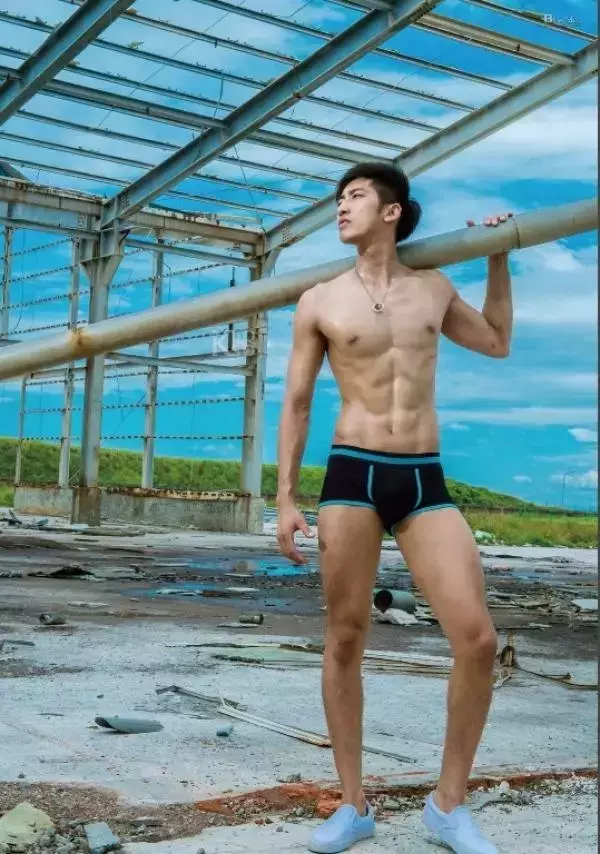 [PHOTO SET] Whoseman 9 明星教練/男丁格爾-芬達