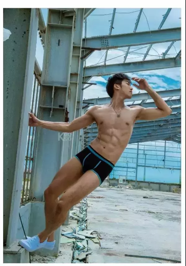 [PHOTO SET] Whoseman 9 明星教練/男丁格爾-芬達