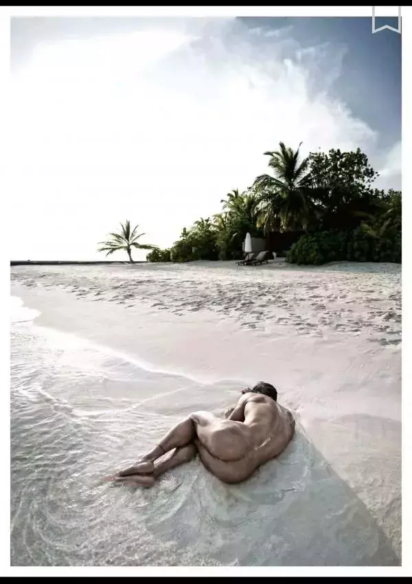 謝梓秋男性ヌード写真集「Naked Osean」裸海之旅