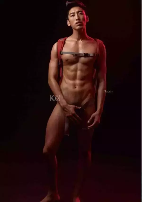 [PHOTO SET] Whoseman 9 明星教練/男丁格爾-芬達