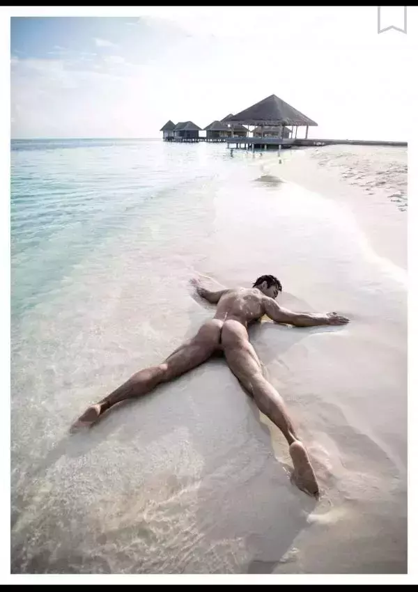 謝梓秋男性ヌード写真集「Naked Osean」裸海之旅