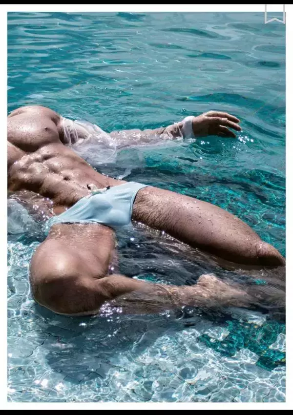 謝梓秋男性ヌード写真集「Naked Osean」裸海之旅
