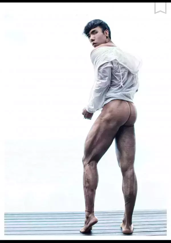謝梓秋男性ヌード写真集「Naked Osean」裸海之旅