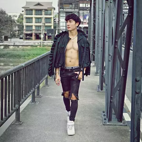 Hunger Homme | Ice Ratawit