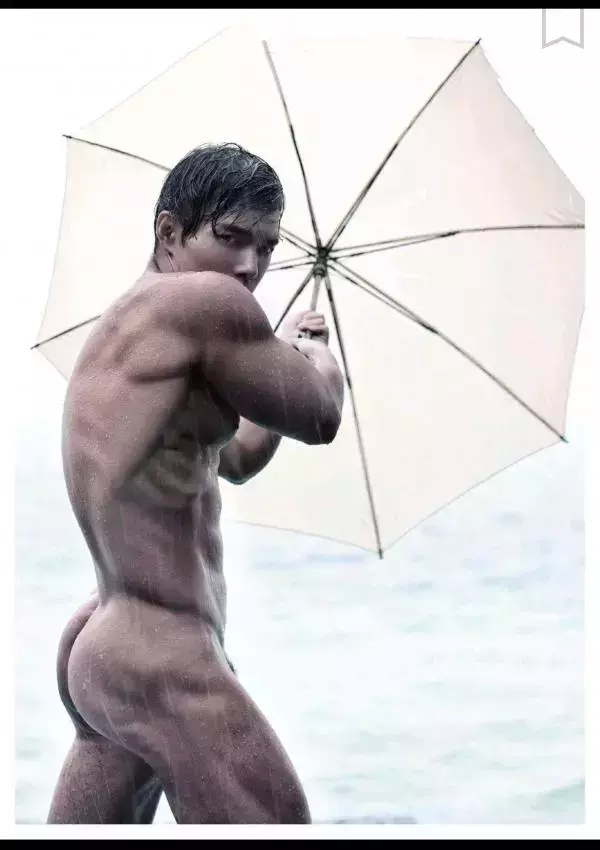 謝梓秋男性ヌード写真集「Naked Osean」裸海之旅