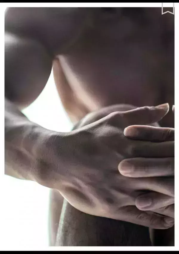 謝梓秋男性ヌード写真集「Naked Osean」裸海之旅