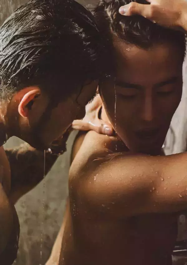 謝梓秋男性ヌード写真集「LOVE Entanglement」 茶顏