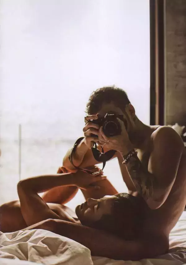 謝梓秋男性ヌード写真集「LOVE Entanglement」 茶顏