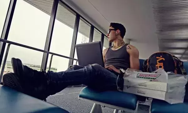Hunger Homme | Ice Ratawit