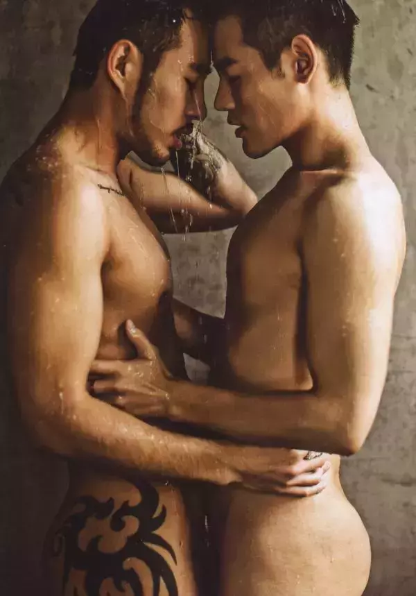 謝梓秋男性ヌード写真集「LOVE Entanglement」 茶顏