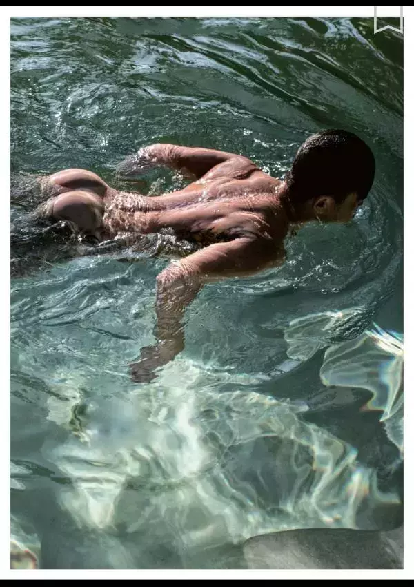 謝梓秋男性ヌード写真集「Naked Osean」裸海之旅