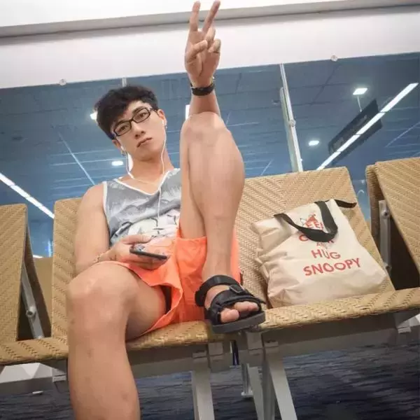 Hunger Homme | Ice Ratawit