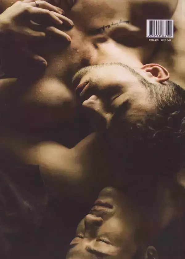 謝梓秋男性ヌード写真集「LOVE Entanglement」 茶顏