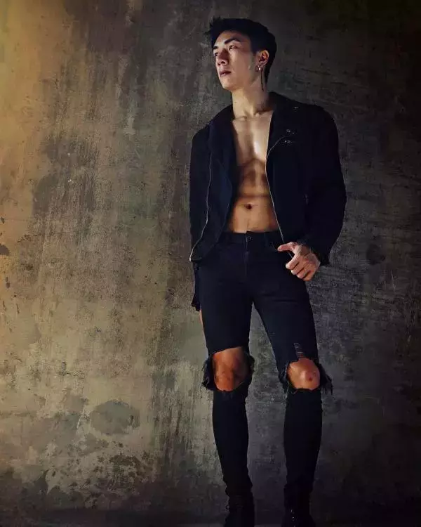 Hunger Homme | Ice Ratawit