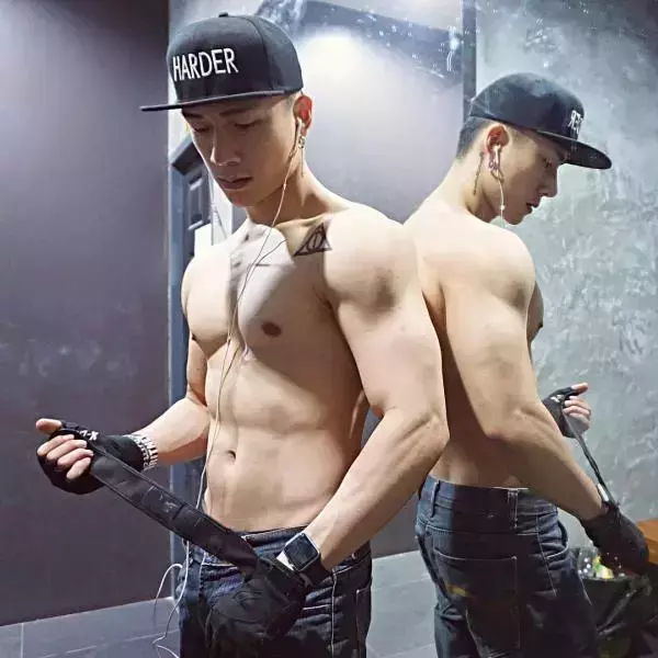 Hunger Homme | Ice Ratawit