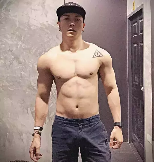 Hunger Homme | Ice Ratawit