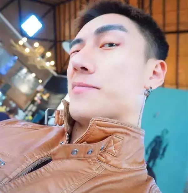 Hunger Homme | Ice Ratawit