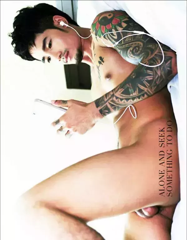 MAN OMG 4 - Chai Charlee